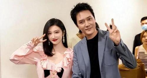 最新娱乐吃瓜爆料视频,揭秘明星幕后真相，吃瓜群众速来围观！